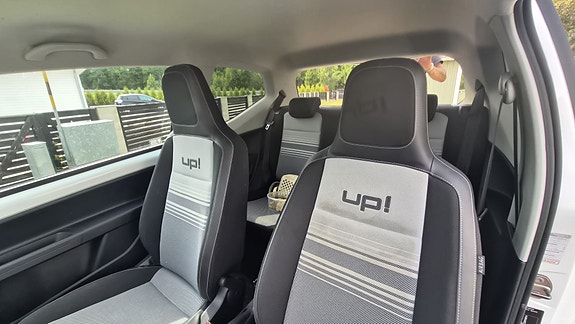 Volkswagen UP! 7 of 7