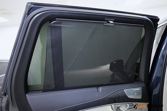 Volvo XC90 28 of 28