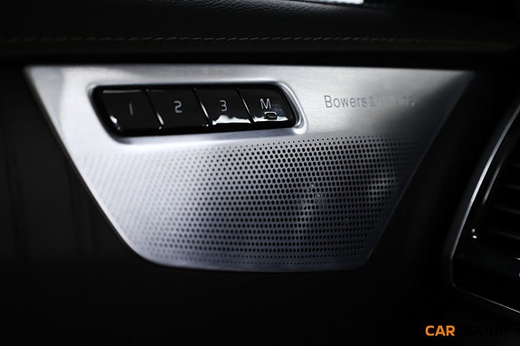 Volvo XC90 22 of 28