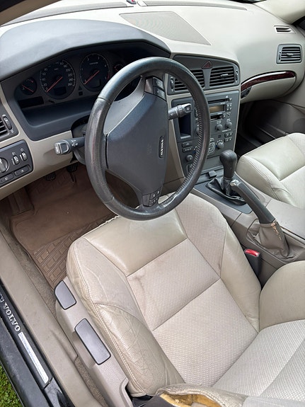 Volvo S60 4 of 4