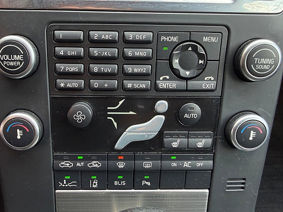Volvo V70 18 of 18