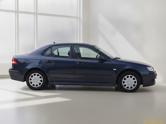 Saab 9-3 4 of 11