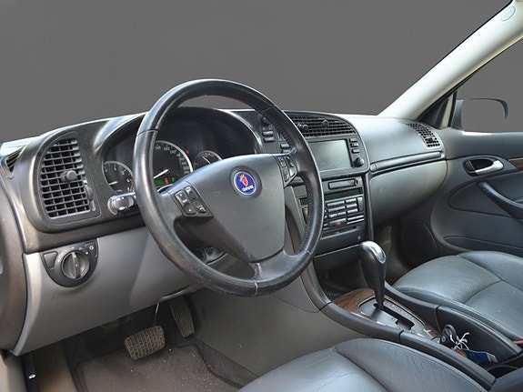 Saab 9-3 5 of 11