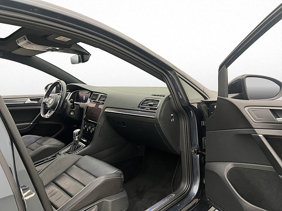 Volkswagen Golf I 27 of 30