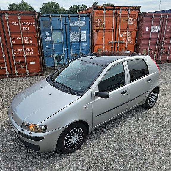Fiat Punto 8 of 11