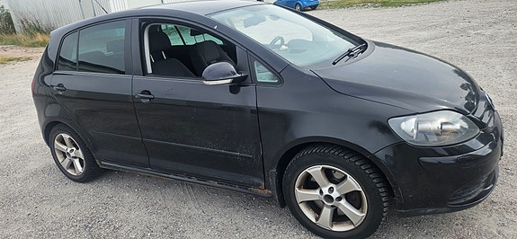Volkswagen Golf Plus 8 of 13