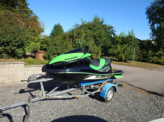 Kawasaki Ultra 2 of 6