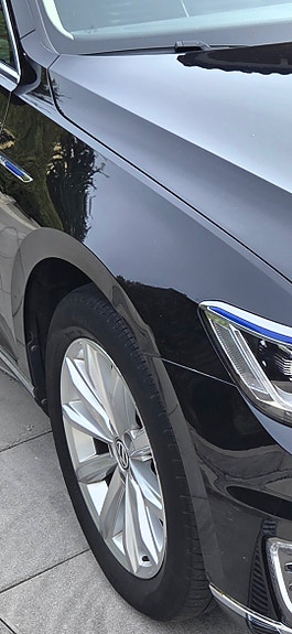 Volkswagen Passat 12 of 13