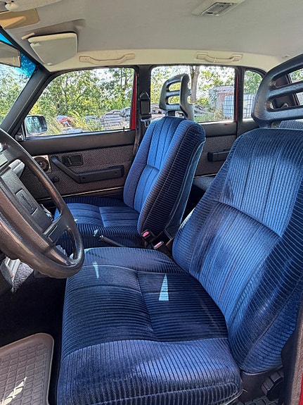 Volvo 240 5 of 11
