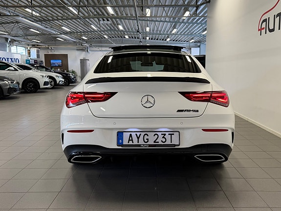 Mercedes-Benz CLA200 10 of 24