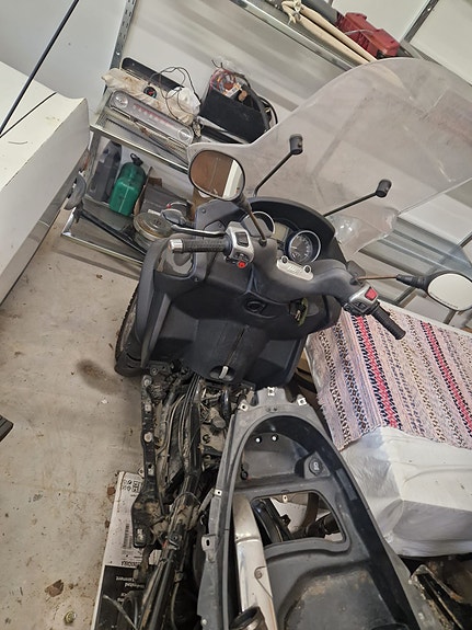 Piaggio MP3 400 LT 3 of 4