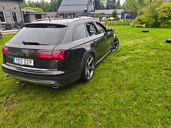 Audi A6 allroad 4 of 7