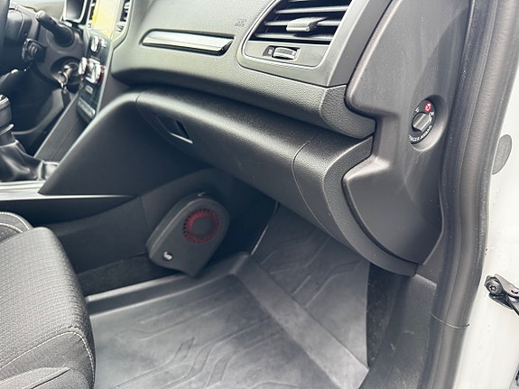 Renault Megane 16 of 17