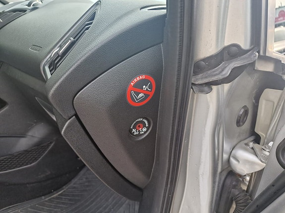 Ford B-MAX 13 of 20