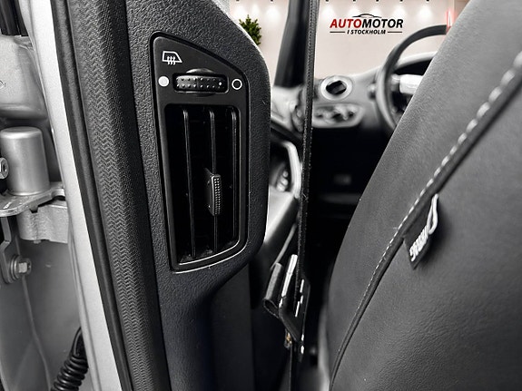 Ford S-MAX 10 of 17