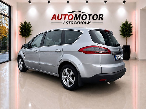 Ford S-MAX 4 of 17