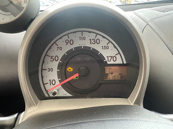 Toyota Aygo 16 of 19
