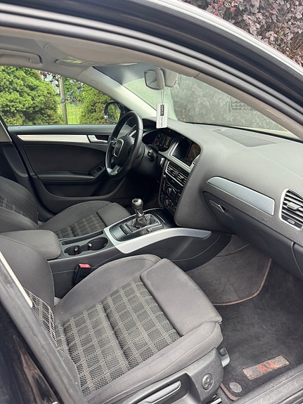 Audi A4 5 of 10