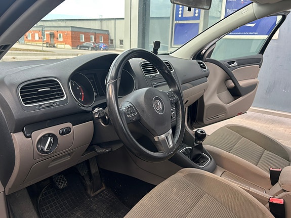 Volkswagen Golf VI 13 of 14