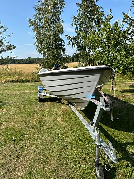 Uttern 5 m. Med 15 hk 4-takt 5 of 9