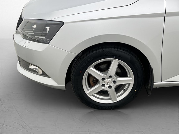 Skoda Fabia 25 of 28