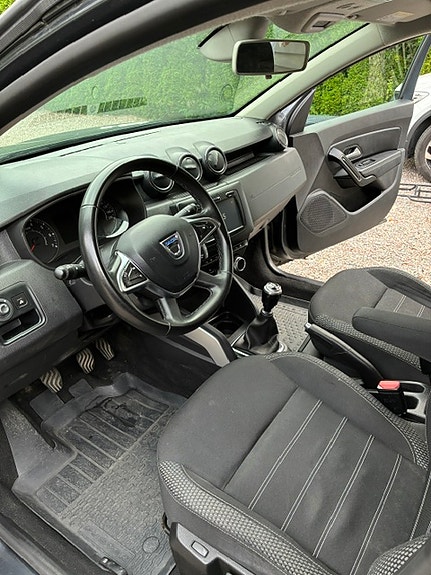 Dacia Duster 8 of 10