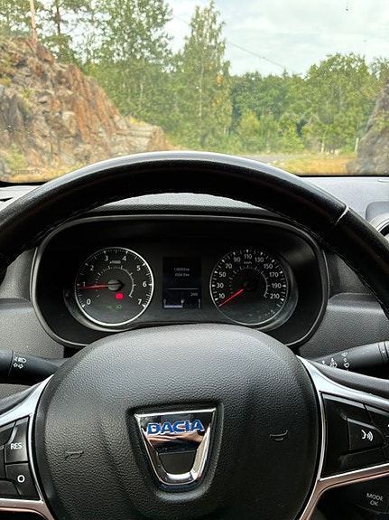 Dacia Duster 7 of 10
