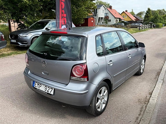 Volkswagen Polo 3 of 9
