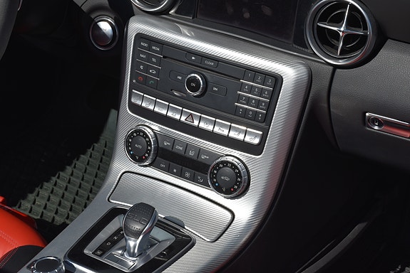 Mercedes-Benz SLC43 12 of 12
