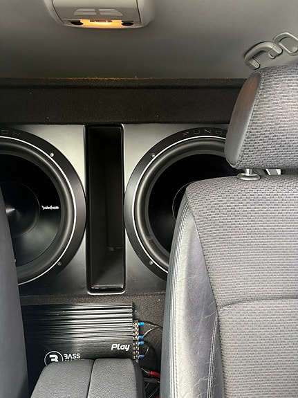 BMW 320d 7 of 8