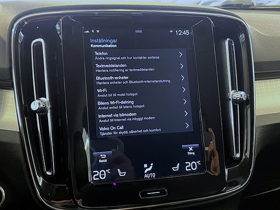 Volvo XC40 13 of 19