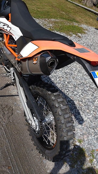KTM 690 Enduro R 4 of 15