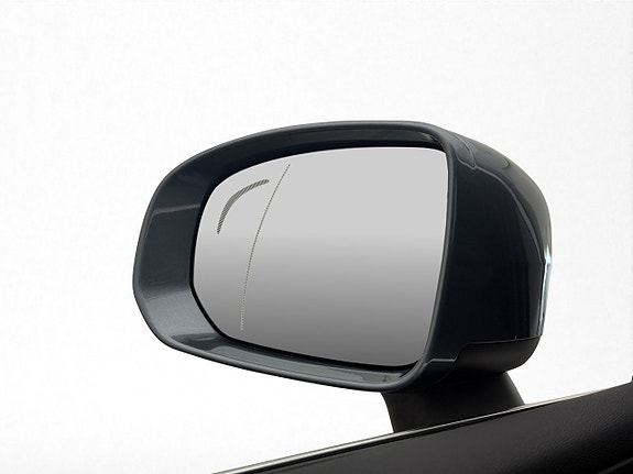 Volvo XC60 30 of 30