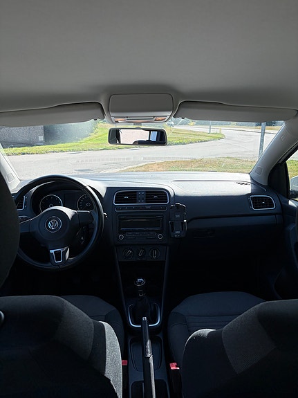 Volkswagen Polo 11 of 11