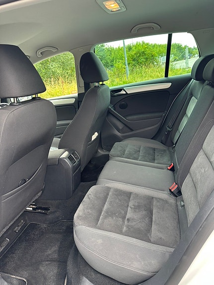 Volkswagen Golf VI 8 of 8