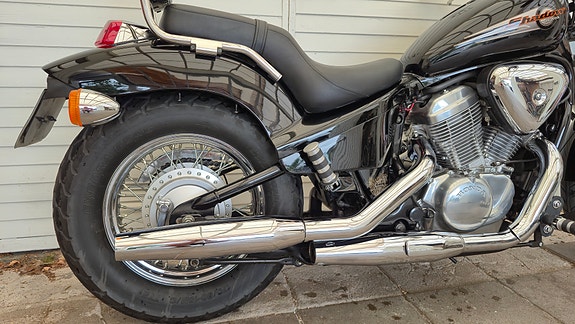 Honda VT600C Shadow 4 of 5