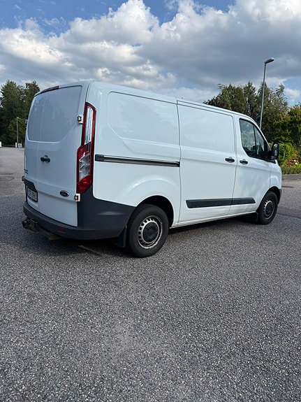 Ford Transit Custom 4 of 10