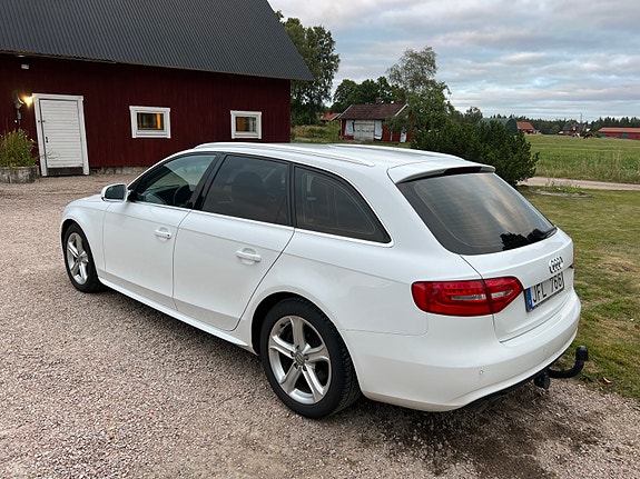 Audi A4 8 of 14