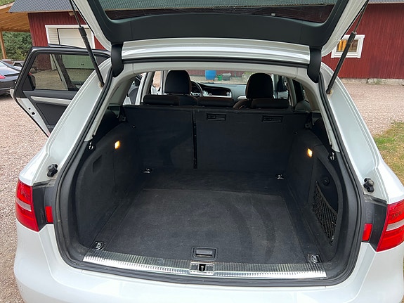 Audi A4 10 of 14