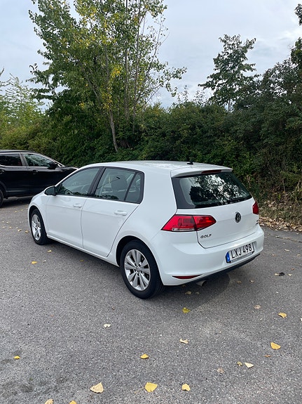 Volkswagen Golf VII 4 of 5