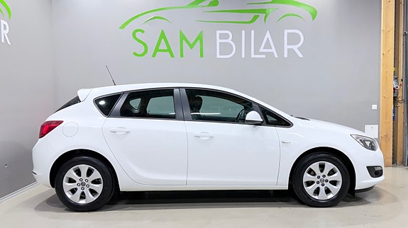 Opel Astra 4 of 18