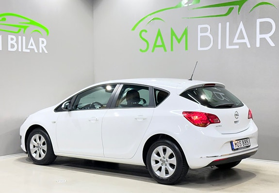Opel Astra 5 of 18