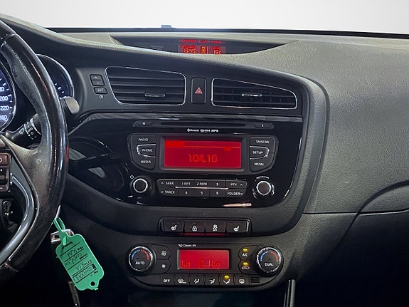 Kia Ceed 10 of 14