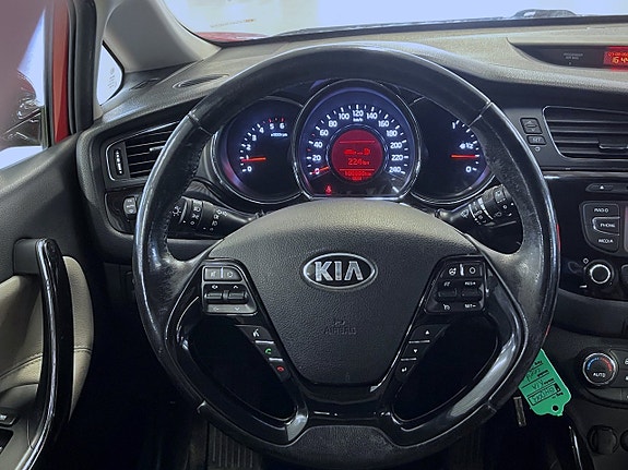 Kia Ceed 9 of 14