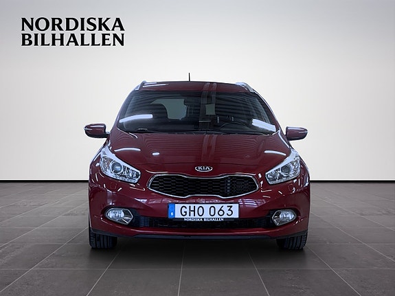 Kia Ceed 2 of 14