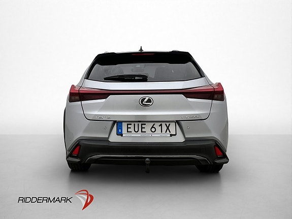Lexus UX250h 6 of 30