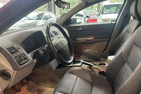 Volvo V50 12 of 22
