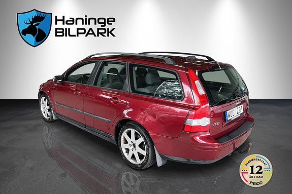 Volvo V50 8 of 22