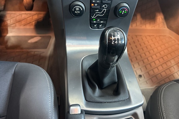 Volvo V50 17 of 22