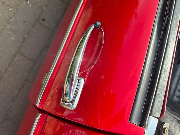 MG MGB 10 of 14